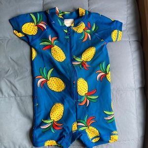 Hanna Andersson swimsuit 6-12 mo/70 cm